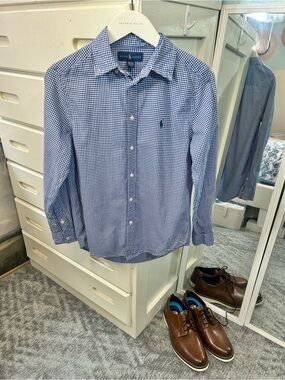 Ralph Lauren 100% cotton Checkered Plaid Gingham Blue Button Down Collared Top✨